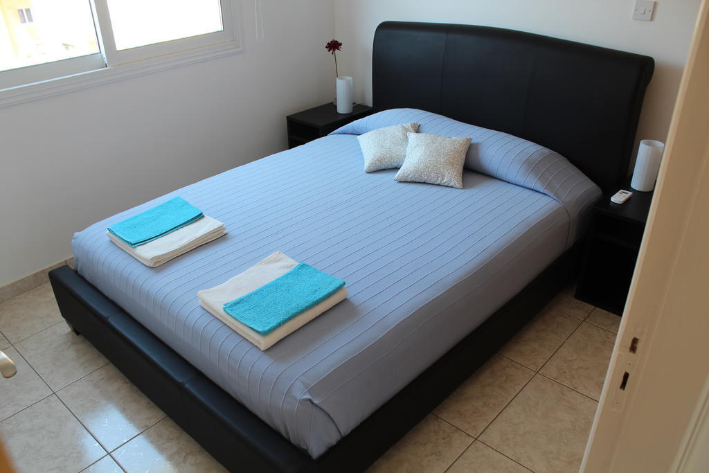 Estia Luxury Maisonette Paphos Zimmer foto